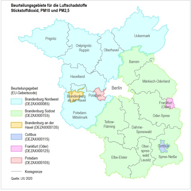 Karte der Beurteilungsgebiete für die Luftschadstoffe Stickstoffdioxid, PM10 und PM2,5 – Aufteilung der Landesfläche in Nordost, Südwest sowie die Städte Potsdam, Cottbus, Frankfurt (Oder) und Brandenburg an der Havel