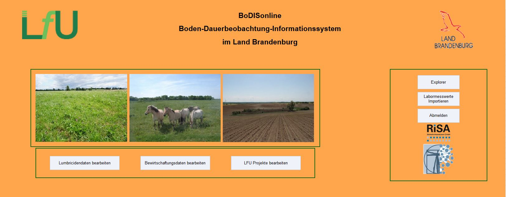 Die Abbildung zeigt die Startseite des Bodeninformationssystems BoDISonline des Landes Brandenburg. Diese Startseite ist bebildert. Zu sehen sind ein Grünlandstandort, eine Naturschutzfläche mit Wildpferden und eine umgepflügte Ackerfläche.