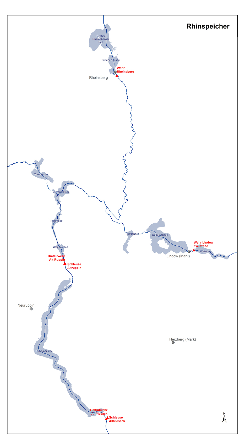 Die Karte zeigt das Gebiet des Rhinspeichers mit der beteiligten Seenkette und Kanälen sowie die Lage der Wehre und Schleusen.